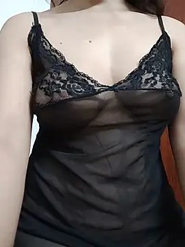 Snapshot of MaryyLy chatting on July 26, 2026, 11:06 am MaryyLy online show from July 26, 2026, 11:06 am