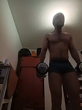 Snapshot of HotRolo chatting on August 9, 2026, 4:51 am HotRolo online show from August 9, 2026, 4:51 am