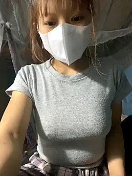 Mai bb online show from November 17, 2025, 4:05 am