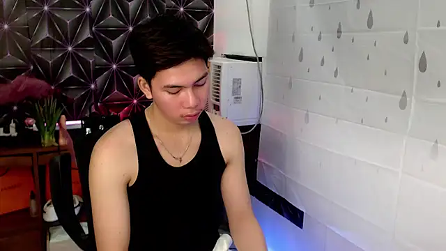 ursweet jade online show from November 12, 2025, 10:30 am