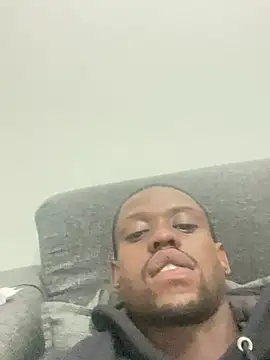 Wuu2now online show from April 28, 2026, 10:14 pm