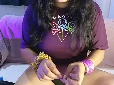 mansi201 online show from September 27, 2025, 4:13 pm