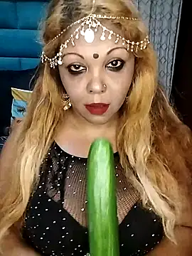 hemilynthomas2467 online show from January 15, 2026, 8:45 pm