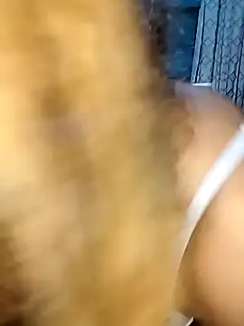 hemilynthomas2467 online show from February 8, 2026, 8:39 pm