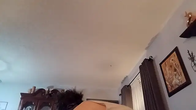 MRTATTWO online show from September 13, 2025, 1:16 am