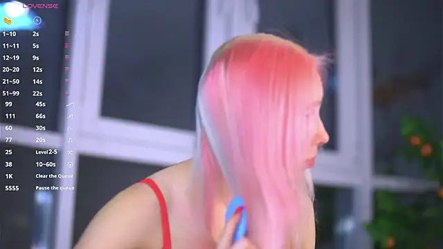 JuliannaWenger online show from November 25, 2025, 4:07 pm