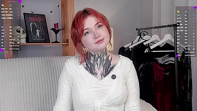 MarnaHarbor online show from October 27, 2025, 12:06 pm