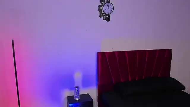 Snapshot of john_mystic chatting on December 21, 2025, 12:46 am john mystic online show from December 21, 2025, 12:46 am