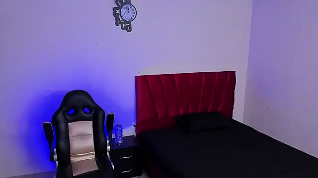 Snapshot of john_mystic chatting on January 7, 2026, 7:08 pm john mystic online show from January 7, 2026, 7:08 pm