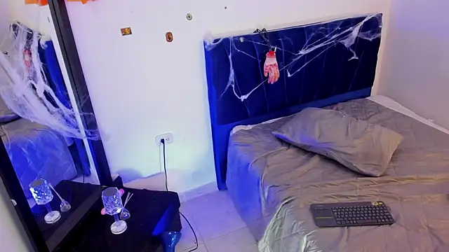 Snapshot of john_mystic chatting on October 30, 2025, 10:06 pm john mystic online show from October 30, 2025, 10:06 pm