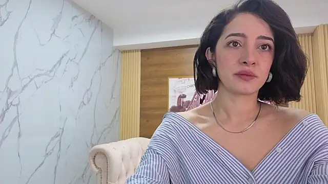Snapshot of sara_lopez_s chatting on April 27, 2026, 1:53 pm sara lopez s online show from April 27, 2026, 1:53 pm