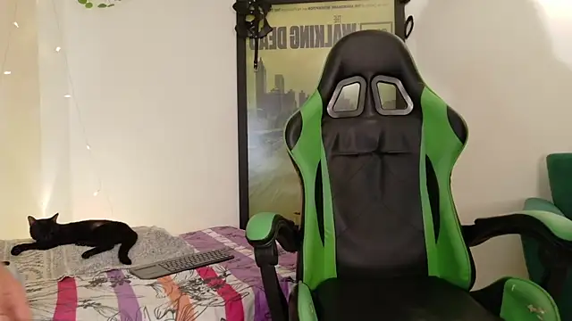 rosse dredd online show from April 8, 2026, 2:24 am