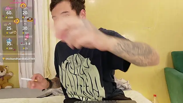 Snapshot of rosse_dredd chatting on February 3, 2026, 2:53 am rosse dredd online show from February 3, 2026, 2:53 am