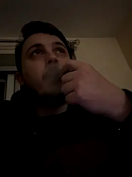 Snapshot of XXKieran chatting on November 2, 2025, 9:31 pm XXKieran online show from November 2, 2025, 9:31 pm