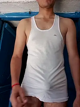 Snapshot of RockRolaxxx chatting on October 16, 2025, 5:38 am RockRolaxxx online show from October 16, 2025, 5:38 am