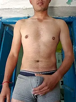 Snapshot of RockRolaxxx chatting on November 7, 2025, 5:23 am RockRolaxxx online show from November 7, 2025, 5:23 am