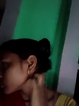 Idhika Jha online show from September 26, 2025, 1:01 am