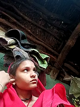 Idhika Jha online show from September 10, 2025, 2:21 am