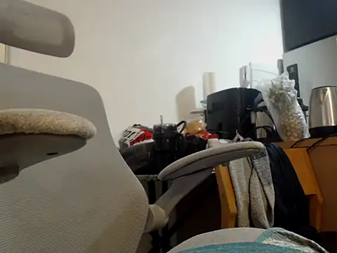 PoneiHetero online show from November 8, 2025, 3:32 am