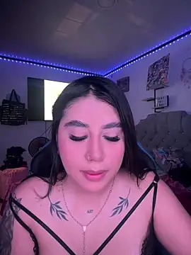 Snapshot of Sophie_Dreamss chatting on October 25, 2025, 8:42 pm Sophie Dreamss online show from October 25, 2025, 8:42 pm