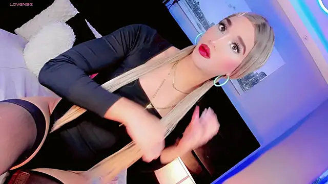 Nauthy girl online show from January 19, 2026, 12:53 pm