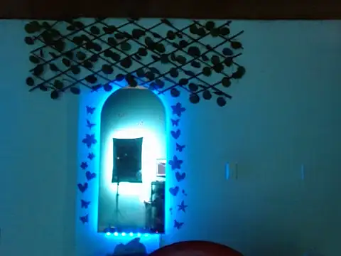 Snapshot of canelasexy_1 chatting on December 3, 2025, 9:14 pm canelasexy 1 online show from December 3, 2025, 9:14 pm