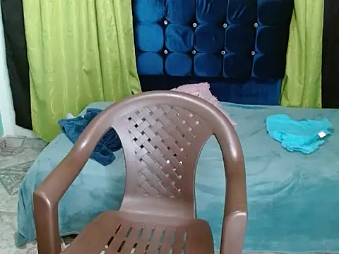 Snapshot of canelasexy_1 chatting on November 7, 2025, 7:51 pm canelasexy 1 online show from November 7, 2025, 7:51 pm