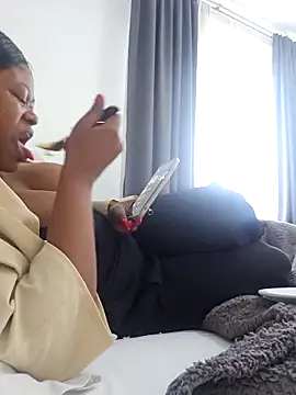 Snapshot of trickyOne chatting on November 8, 2025, 11:36 am trickyOne online show from November 8, 2025, 11:36 am