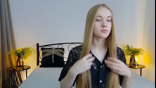 Snapshot of KumiKruz chatting on September 9, 2025, 1:20 pm KumiKruz online show from September 9, 2025, 1:20 pm