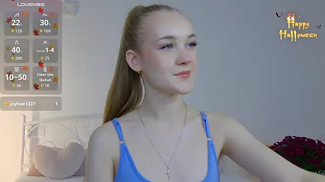 Snapshot of KumiKruz chatting on October 29, 2025, 3:11 pm KumiKruz online show from October 29, 2025, 3:11 pm