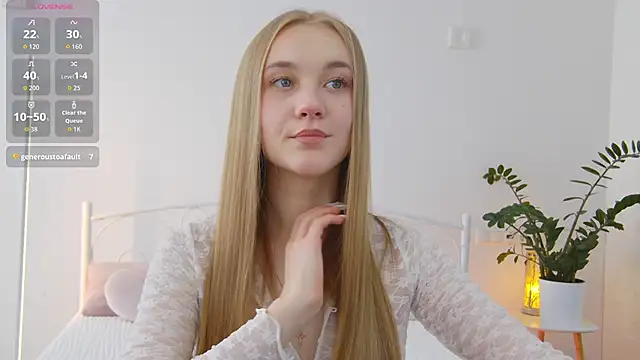 Snapshot of KumiKruz chatting on October 14, 2025, 1:34 pm KumiKruz online show from October 14, 2025, 1:34 pm