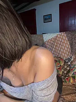 Snapshot of Thais_kim chatting on February 28, 2026, 1:38 am Thais kim online show from February 28, 2026, 1:38 am