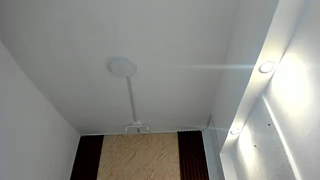 Snapshot of Thais_kim chatting on October 23, 2025, 12:37 pm Thais kim online show from October 23, 2025, 12:37 pm