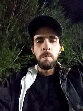 Snapshot of hairy_mannn chatting on December 16, 2025, 1:54 am hairy mannn online show from December 16, 2025, 1:54 am