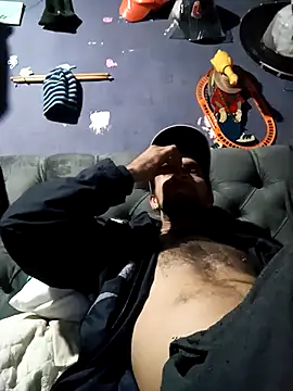 Snapshot of hairy_mannn chatting on December 2, 2025, 1:50 am hairy mannn online show from December 2, 2025, 1:50 am