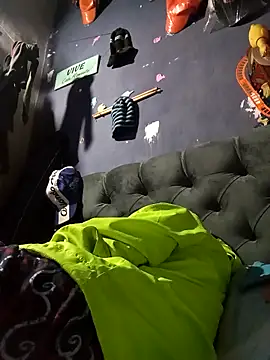 Snapshot of hairy_mannn chatting on November 26, 2025, 6:30 pm hairy mannn online show from November 26, 2025, 6:30 pm