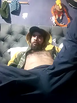 Snapshot of hairy_mannn chatting on November 5, 2025, 11:19 pm hairy mannn online show from November 5, 2025, 11:19 pm