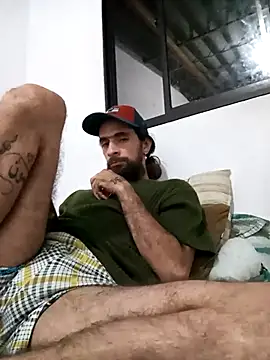 Snapshot of hairy_mannn chatting on October 29, 2025, 5:17 am hairy mannn online show from October 29, 2025, 5:17 am