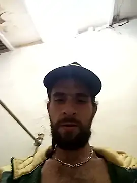 Snapshot of hairy_mannn chatting on January 9, 2026, 12:17 am hairy mannn online show from January 9, 2026, 12:17 am