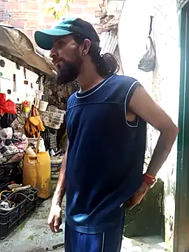 Snapshot of hairy_mannn chatting on October 30, 2025, 5:32 pm hairy mannn online show from October 30, 2025, 5:32 pm