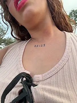 roxyrougee online show from February 19, 2026, 10:51 pm