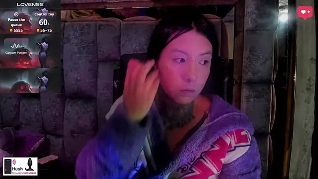 missashlyrosette online show from February 15, 2026, 8:19 pm