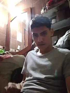 Snapshot of aispuro8505 chatting on February 27, 2026, 7:52 am aispuro8505 online show from February 27, 2026, 7:52 am