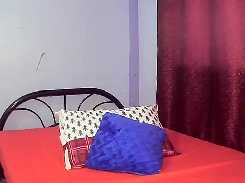 xmaldita18 online show from November 28, 2025, 5:29 am