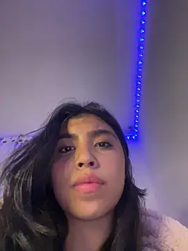 Snapshot of DianeSuns_ chatting on February 14, 2026, 3:07 am DianeSuns online show from February 14, 2026, 3:07 am