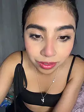 Snapshot of DianeSuns_ chatting on February 26, 2026, 4:12 am DianeSuns online show from February 26, 2026, 4:12 am