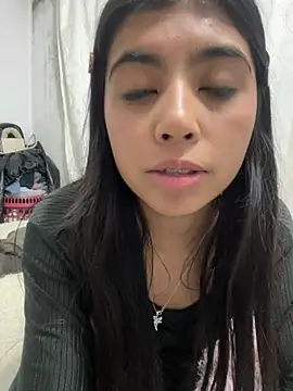 Snapshot of DianeSuns_ chatting on January 17, 2026, 3:10 am DianeSuns online show from January 17, 2026, 3:10 am