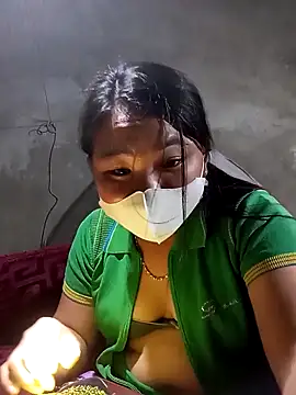 Snapshot of may-squirl chatting on October 29, 2025, 1:54 pm may-squirl online show from October 29, 2025, 1:54 pm