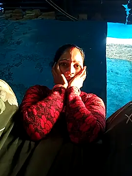 Snapshot of Jooli_xx chatting on November 20, 2025, 2:23 am Jooli xx online show from November 20, 2025, 2:23 am