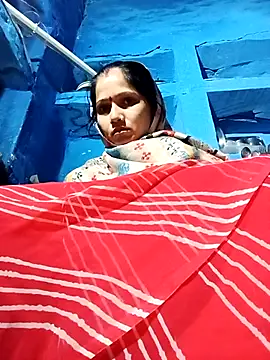 Snapshot of Jooli_xx chatting on November 21, 2025, 11:59 pm Jooli xx online show from November 21, 2025, 11:59 pm